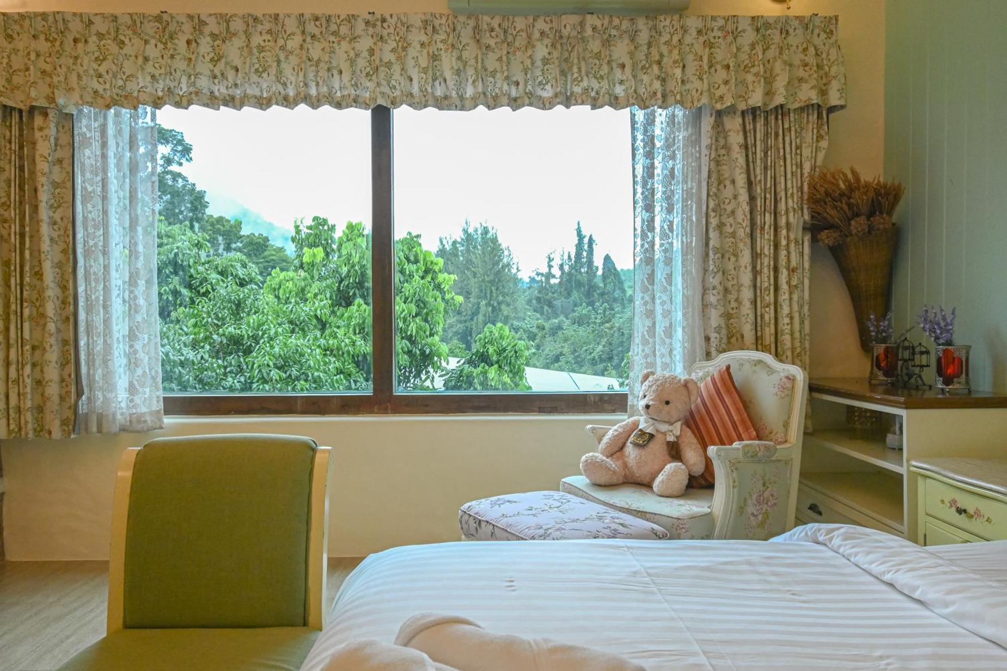 Swiss Valley Hip Resort Suan Phueng Ruang foto